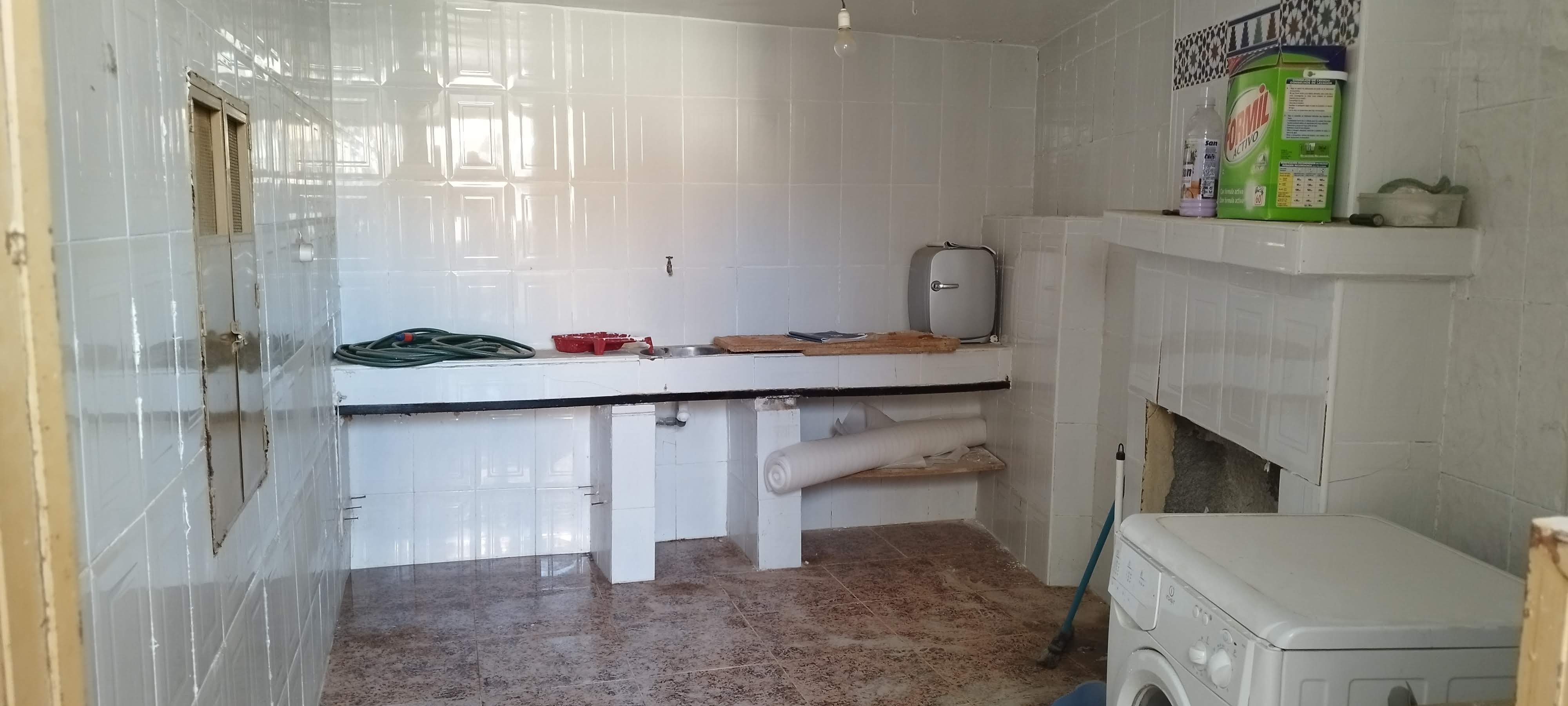 Basement Laundry (3)